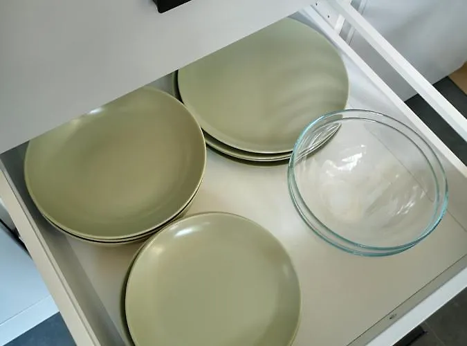 Zywiolowo - W Stylu Stodoly Z Placem Zabaw I Stawem - Ziemia Semesterbostad